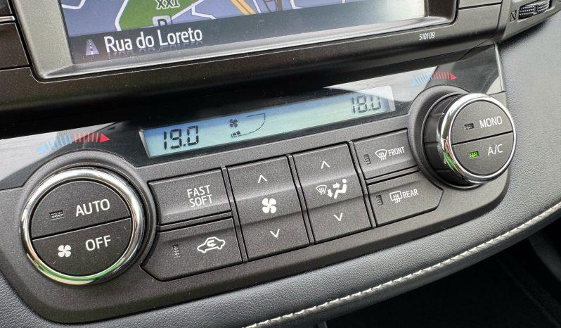 TOYOTA RAV 4 D-4D PREMIUM 143 CV ANO 2018 full