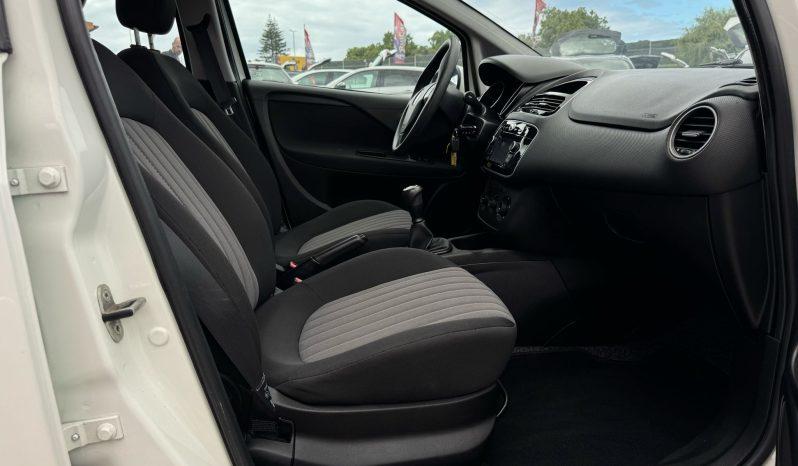 FIAT PUNTO 1.3 M-JET LOUNGE S&S 95 CV ANO 2018 full