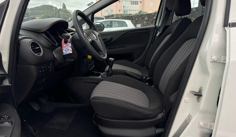 FIAT PUNTO 1.3 M-JET LOUNGE S&S 95 CV ANO 2018 full
