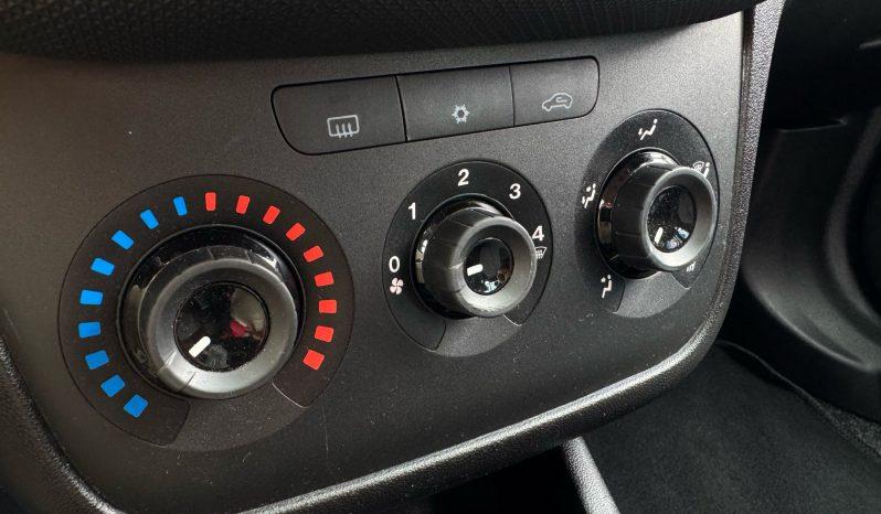 FIAT PUNTO 1.3 M-JET LOUNGE S&S 95 CV ANO 2018 full