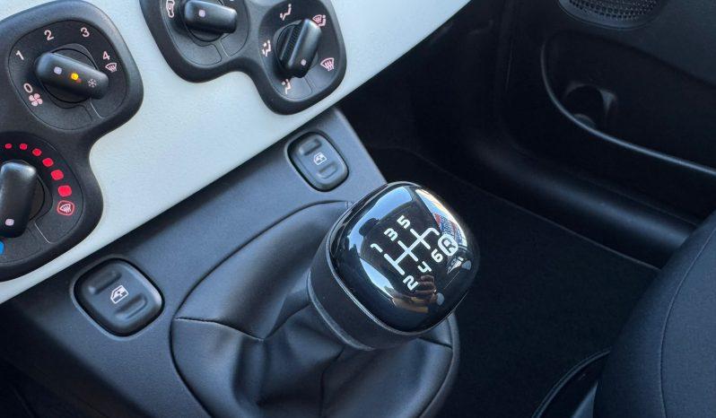 FIAT PANDA 1.0 HYBRID PANDINA 70 CV ANO 2025 (NOVO) full