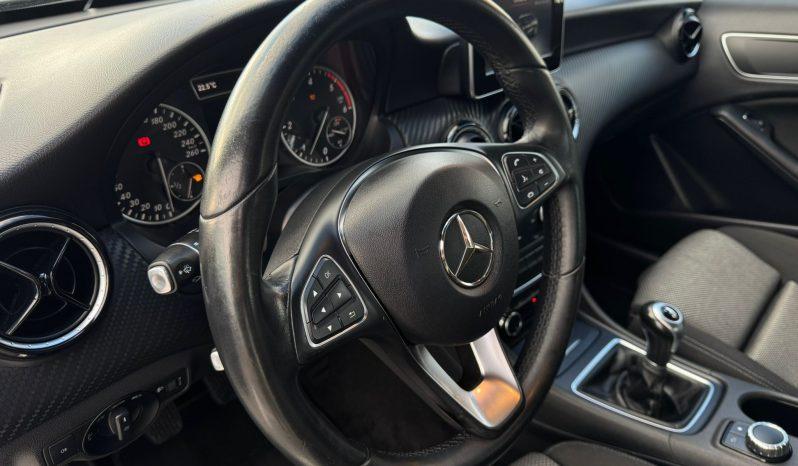 MERCEDES-BENZ GLA 180 URBAN 109 CV ANO 2016 full