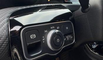 MERCEDES A180 URBAN CX. AUTO 116 CV ANO 2020 full