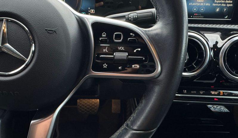 MERCEDES A180 URBAN CX. AUTO 116 CV ANO 2020 full
