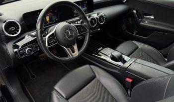MERCEDES A180 URBAN CX. AUTO 116 CV ANO 2020 full