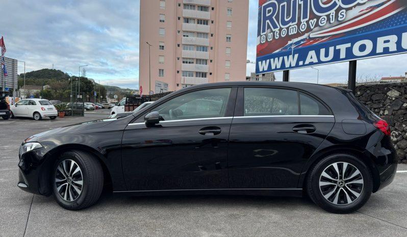 MERCEDES A180 URBAN CX. AUTO 116 CV ANO 2020 full